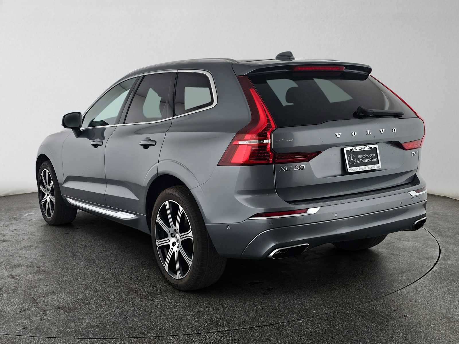 Used 2020 Volvo XC60 T5 Inscription FWD image 5