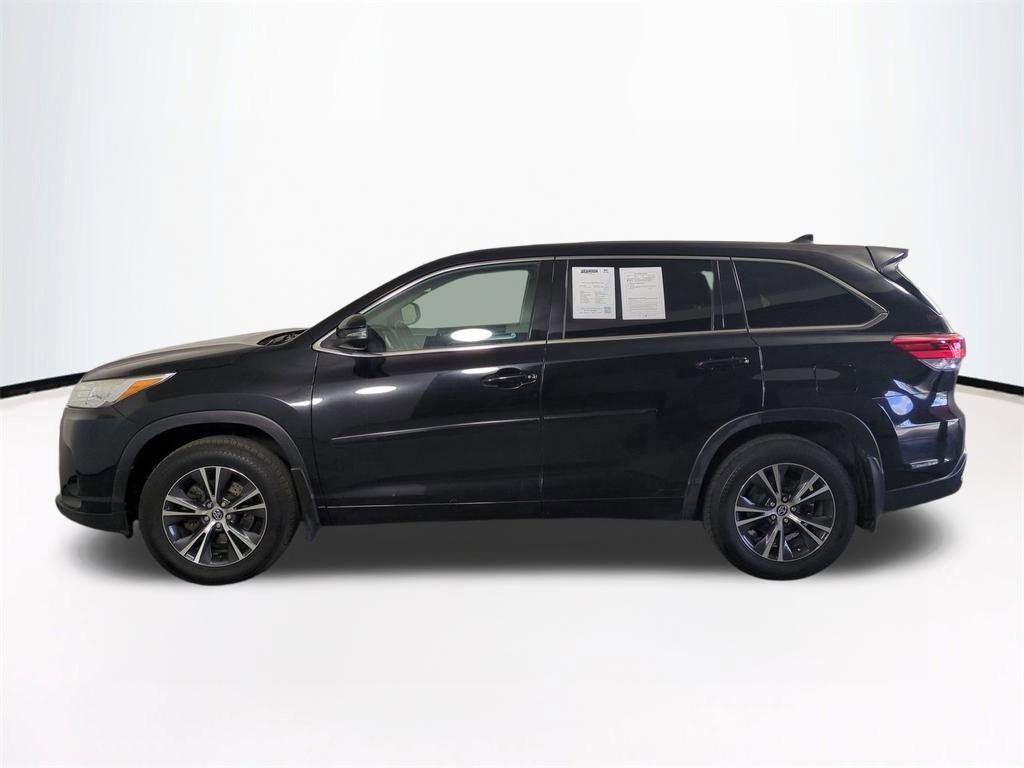 Used 2018 Toyota Highlander Plus image 8