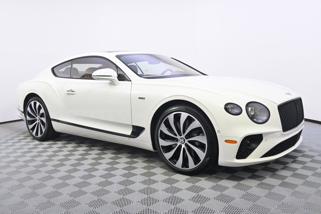 Used 2024 Bentley Continental GT image 8