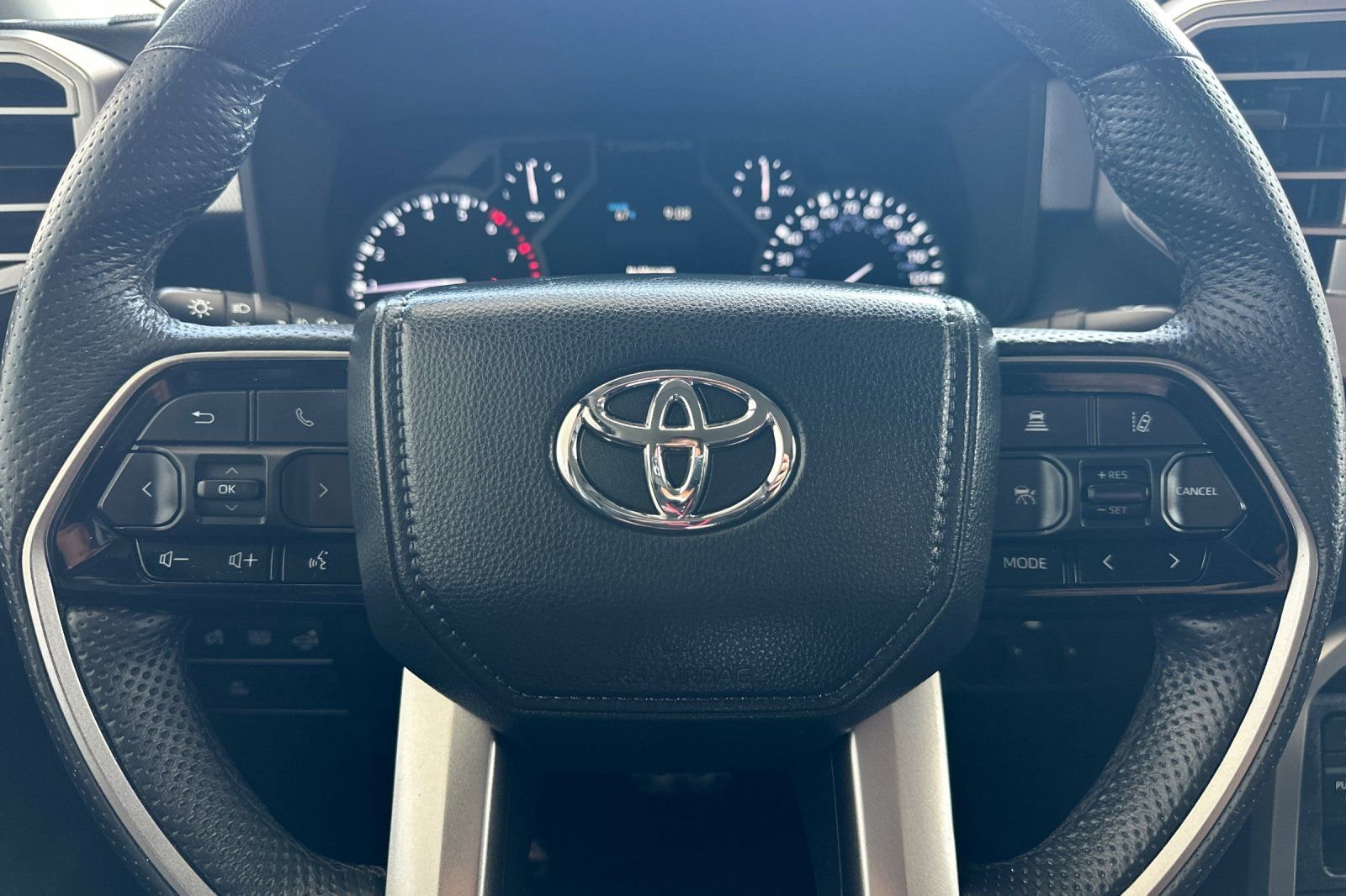 Used 2023 Toyota Tundra Limited w/ TRD Off-Road Package AWD/4WD image 23