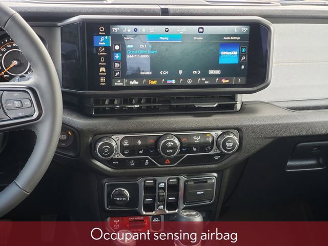 Used 2025 Jeep Wrangler Willys image 36