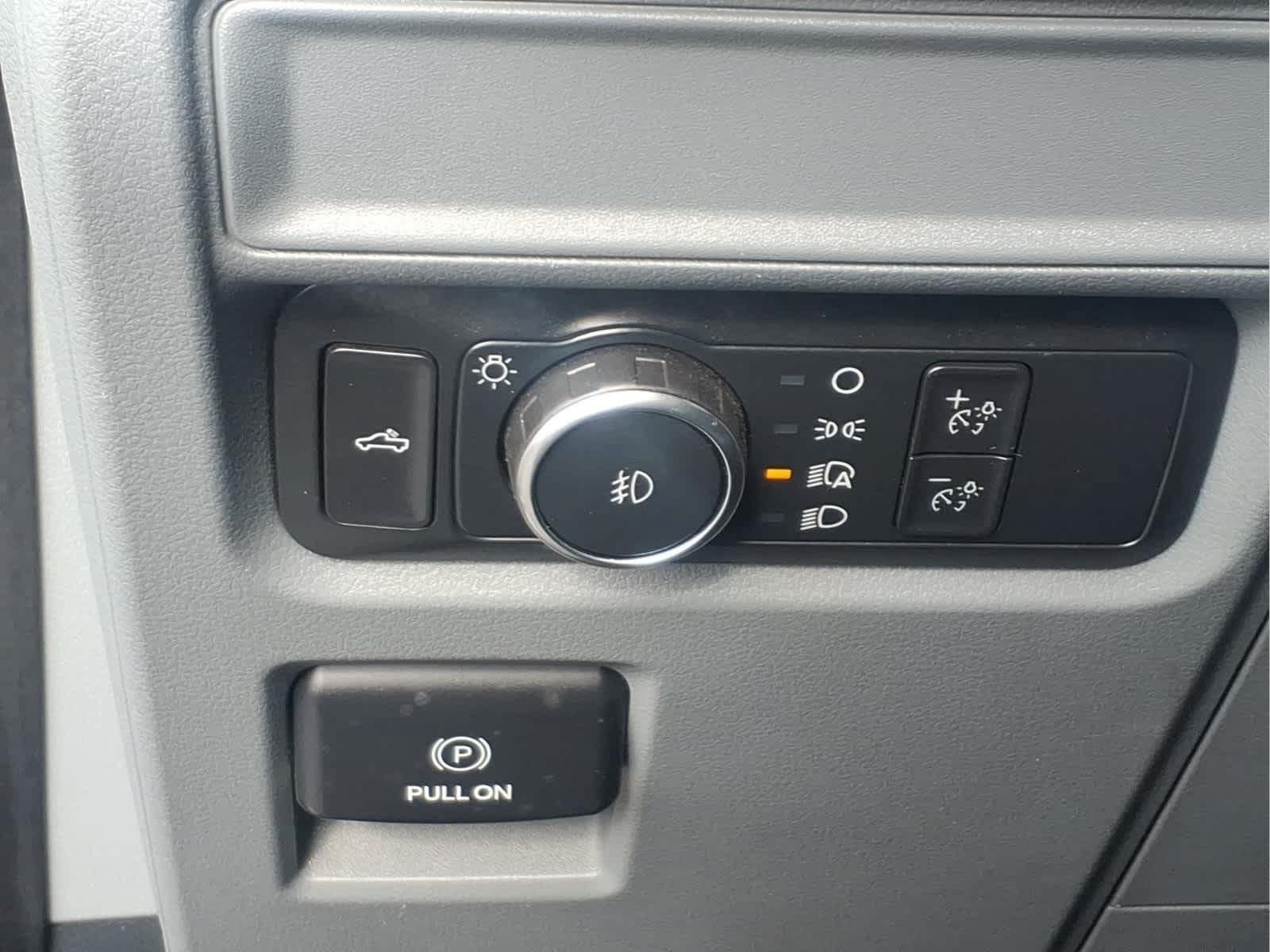 Used 2023 Ford F150 XLT AWD/4WD image 19