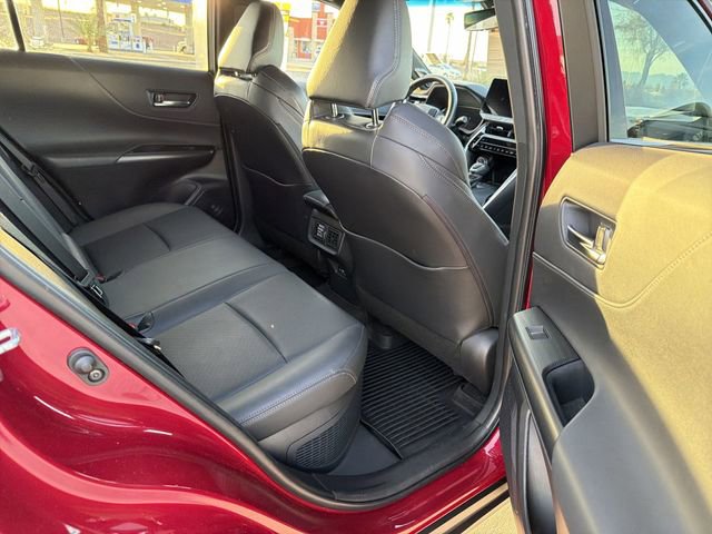 Used 2023 Toyota Venza Limited image 30