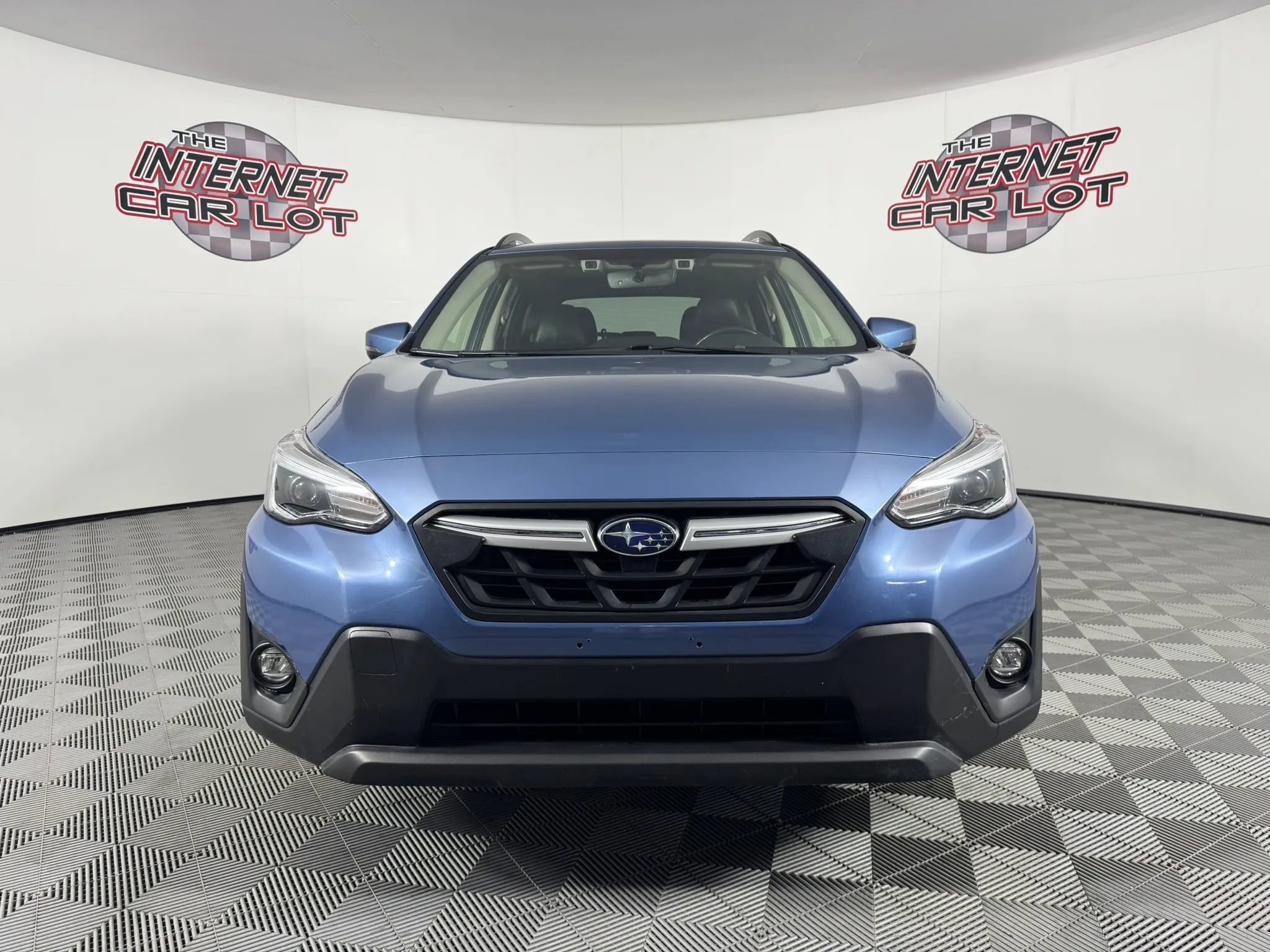 Used 2022 Subaru Crosstrek 2.5i Limited w/ Moonroof Package 2 AWD/4WD image 2
