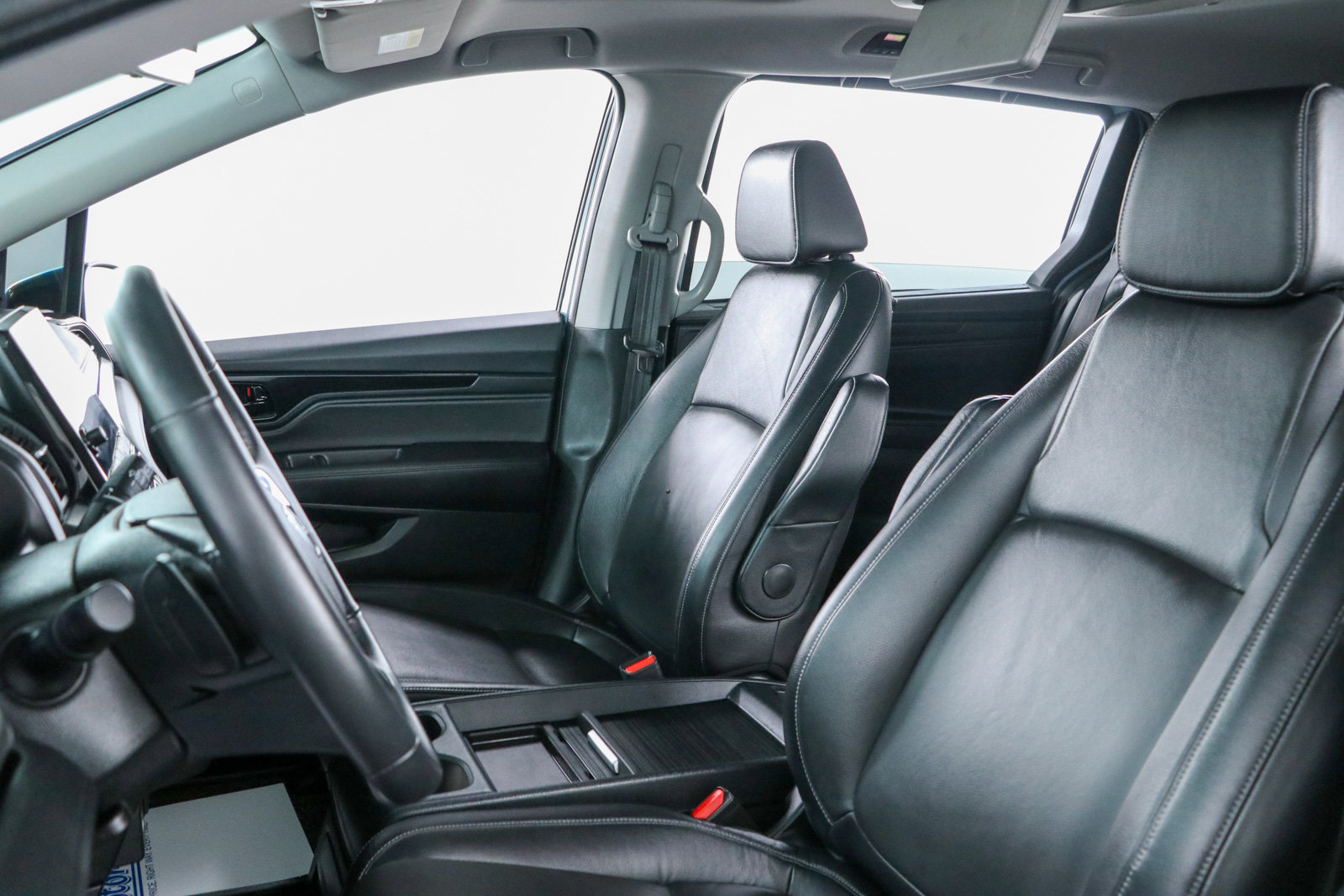 Used 2023 Honda Odyssey Touring image 25