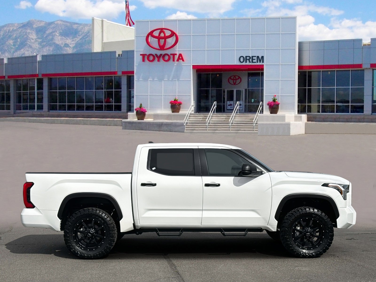 Used 2025 Toyota Tundra SR5 image 3