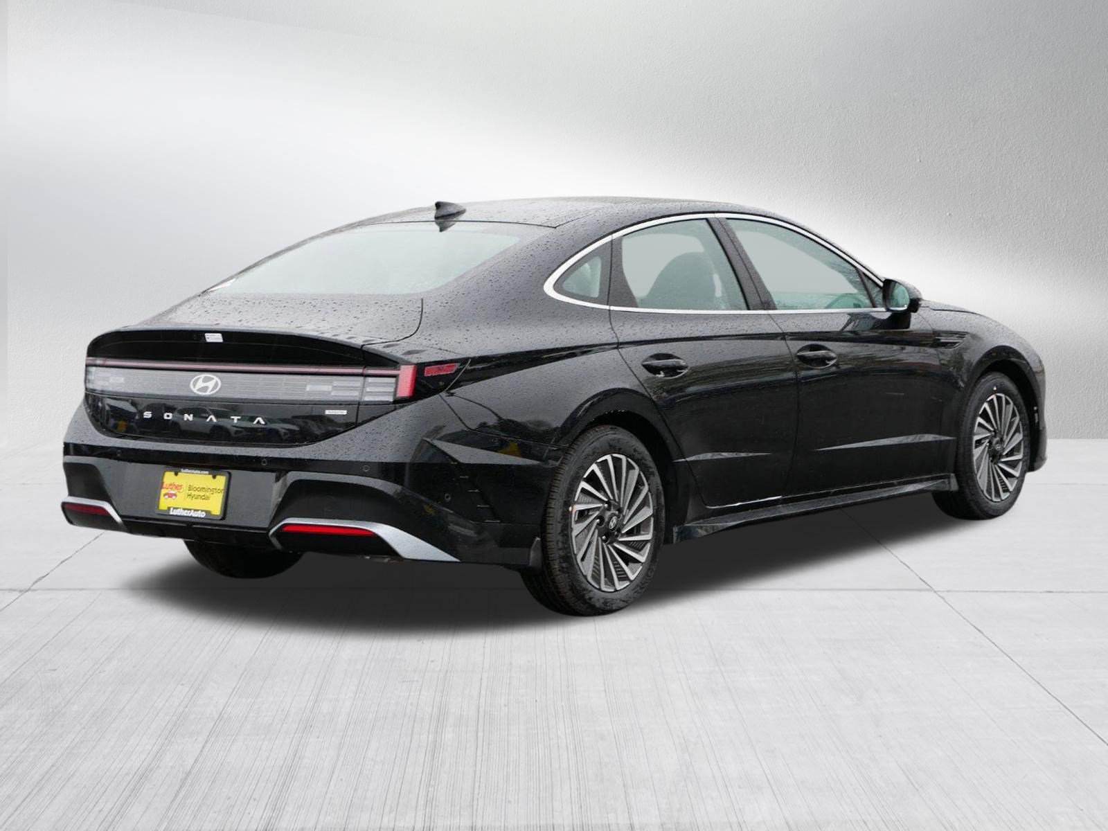 New 2026 Hyundai Sonata Limited FWD video 2