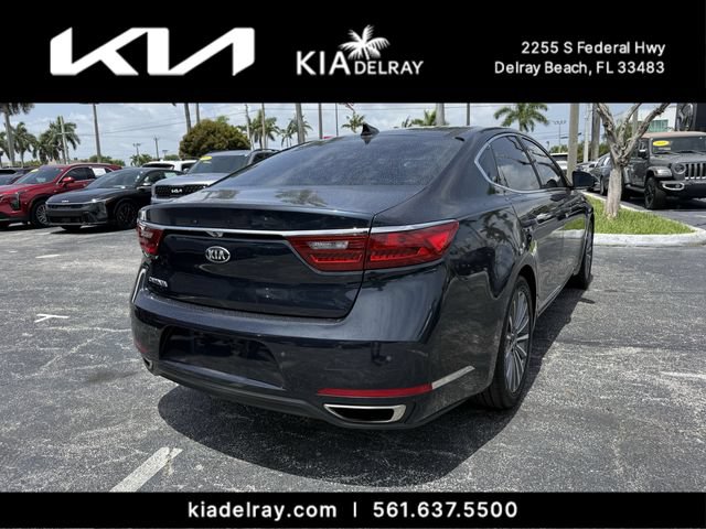 Used 2017 Kia Cadenza Technology FWD image 3