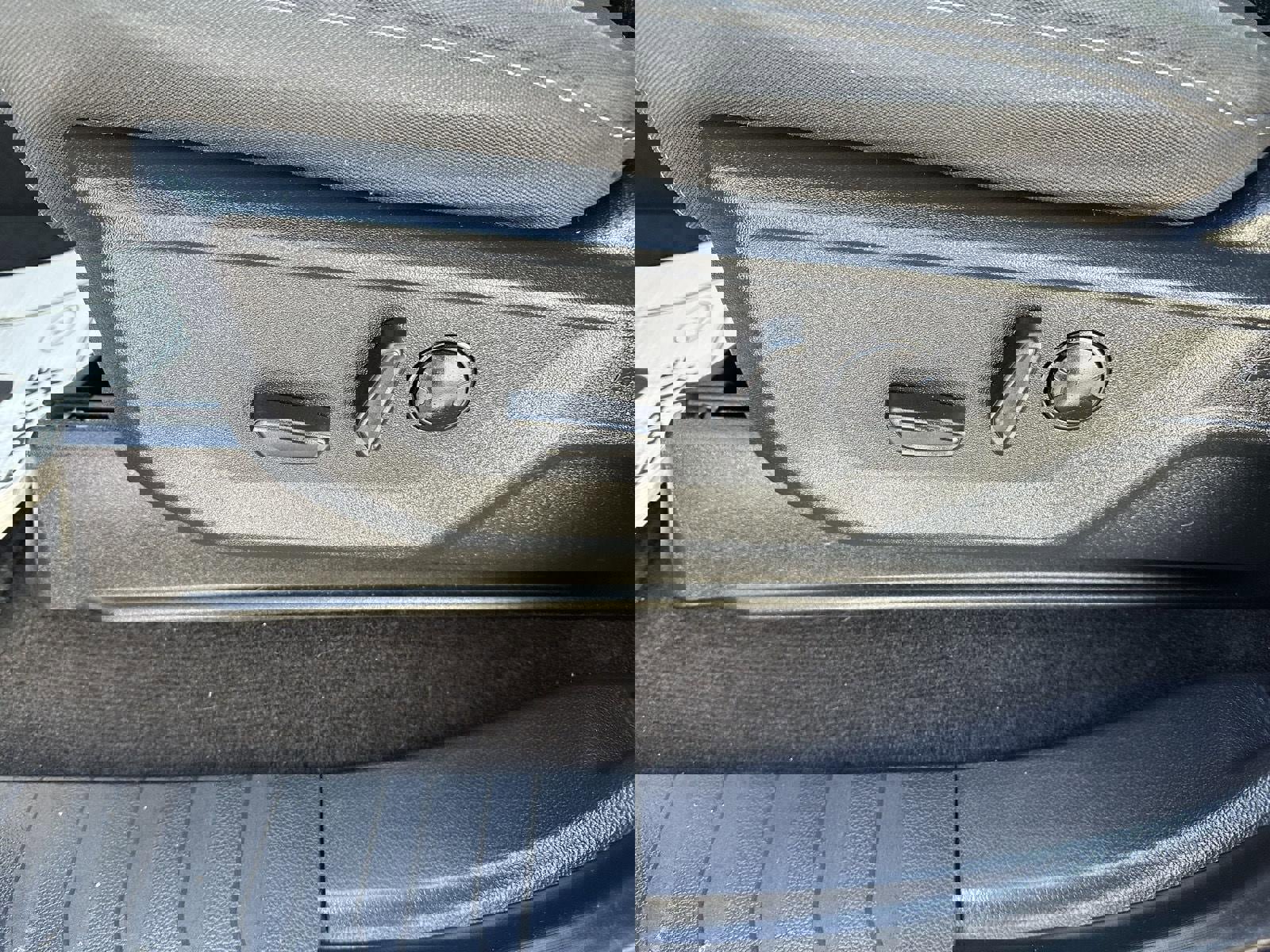 Used 2023 Ford F150 XLT w/ Equipment Group 302A High image 22