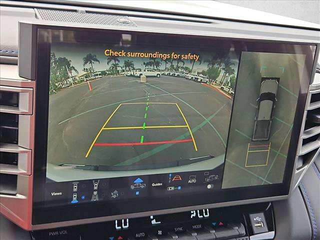 New 2026 Toyota Tundra Platinum w/ TRD Off-Road Package AWD/4WD image 13