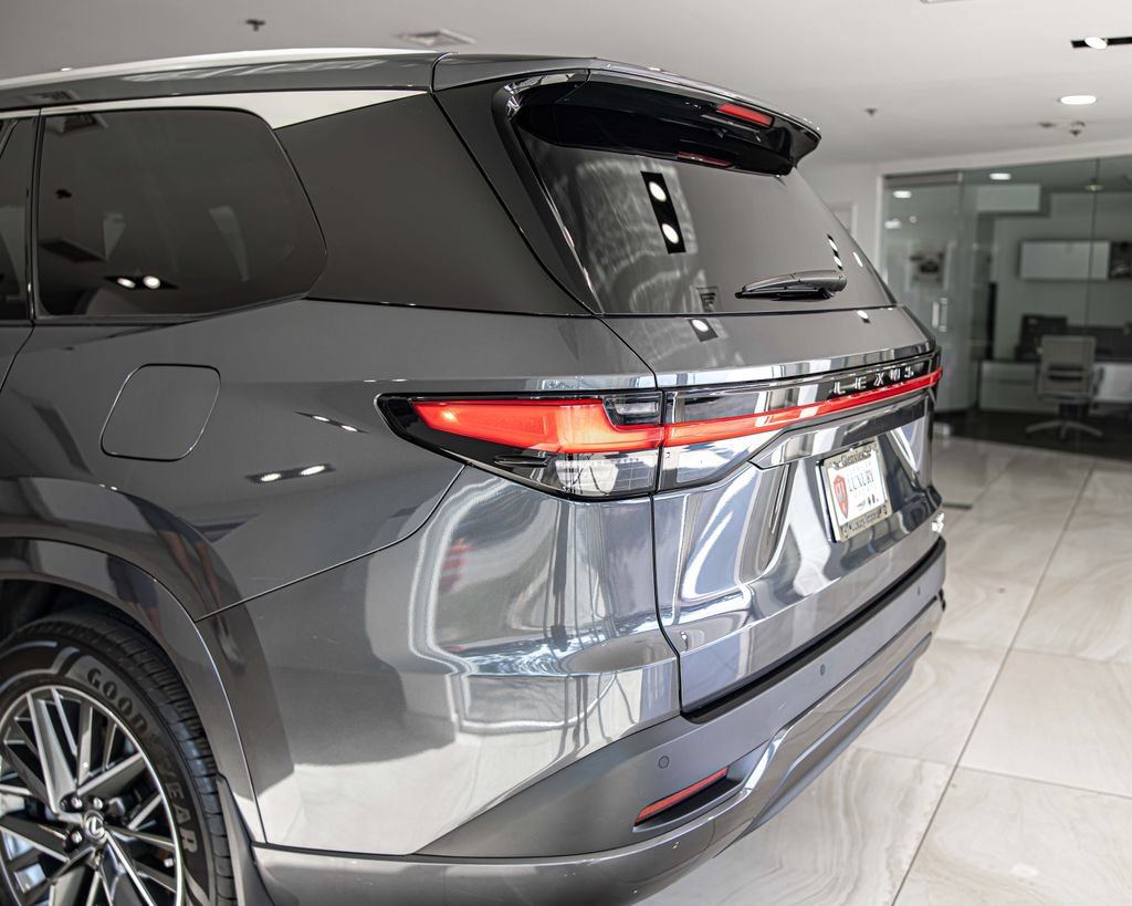 Used 2025 Lexus TX 350 AWD image 14