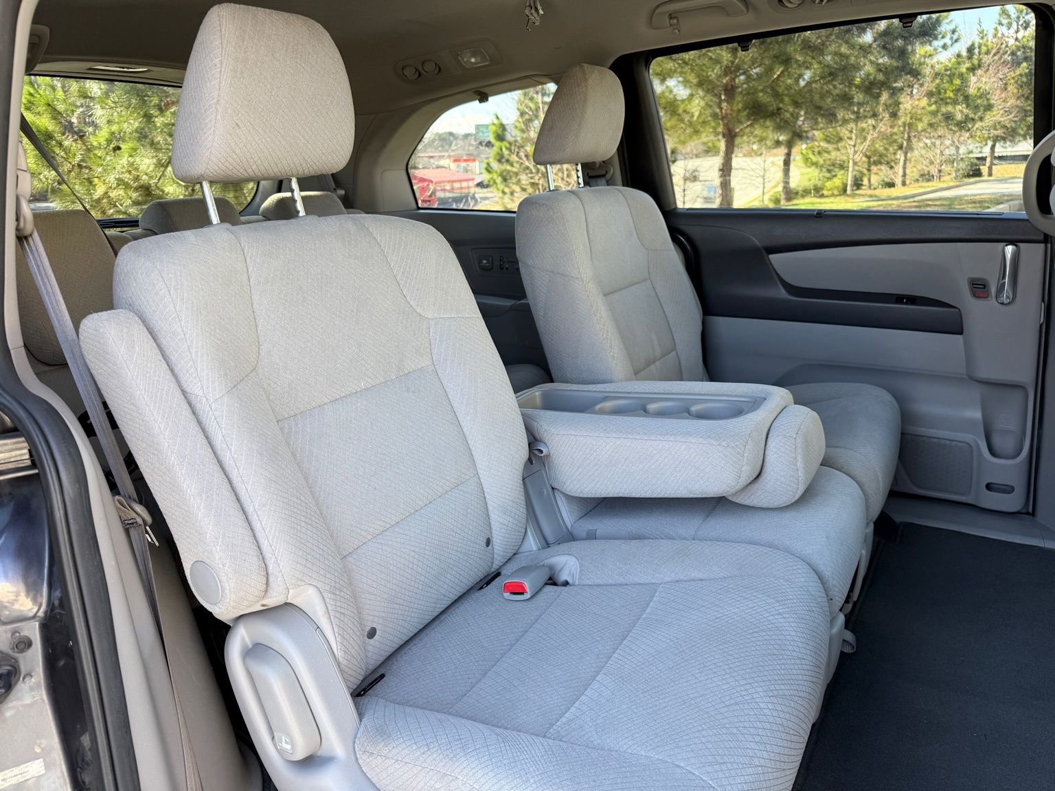 Used 2016 Honda Odyssey SE image 41