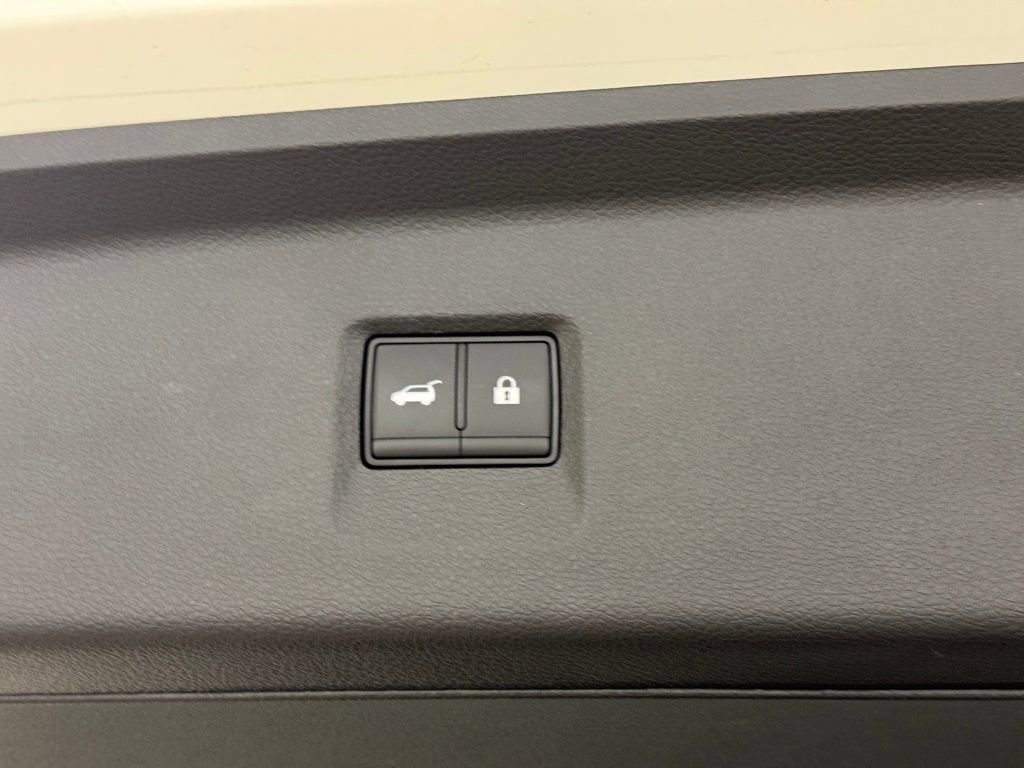 Used 2025 INFINITI QX60 Luxe AWD/4WD image 26