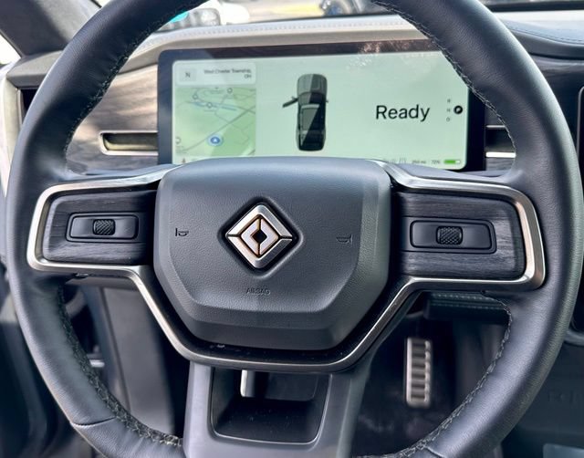 Used 2024 Rivian R1S Adventure AWD/4WD image 16