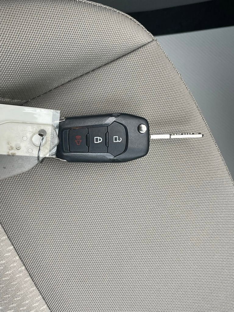 Used 2022 Ford EcoSport S image 27