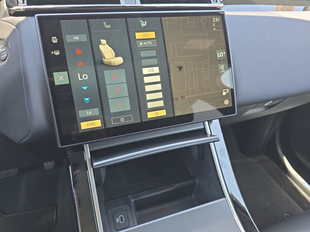 New 2026 Land Rover Range Rover Velar S image 24