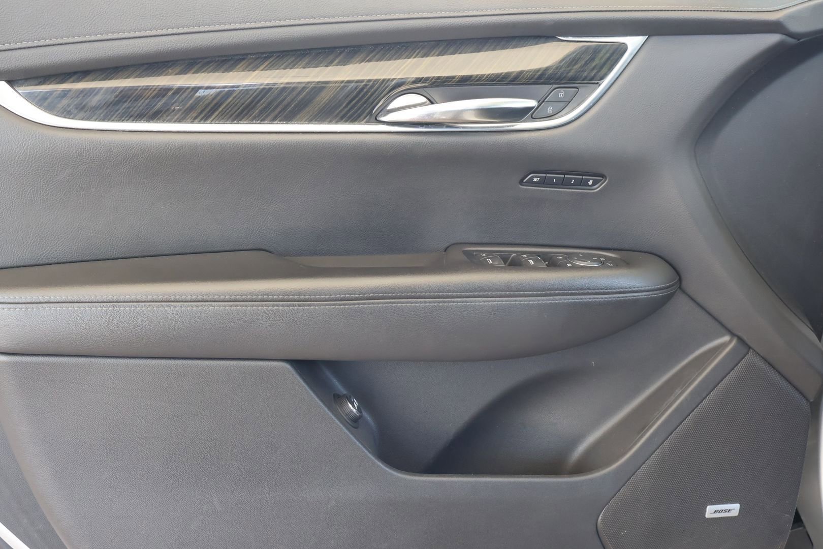 Used 2020 Cadillac XT6 Premium Luxury image 10