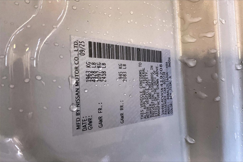 New 2025 Nissan Altima 2.5 SR image 14