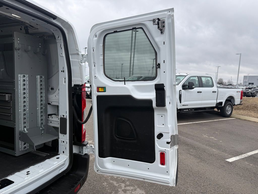 Used 2020 Ford Transit 250 Low Roof image 32