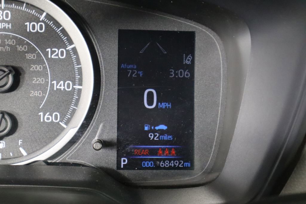 Used 2022 Toyota Corolla LE image 28