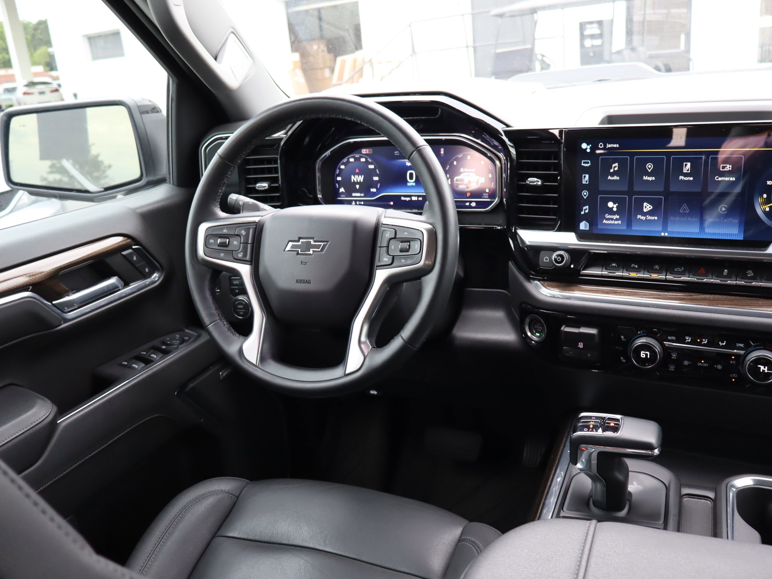 Used 2024 Chevrolet Silverado 1500 LT Trail Boss w/ LT Trail Boss Premium Package AWD/4WD image 15