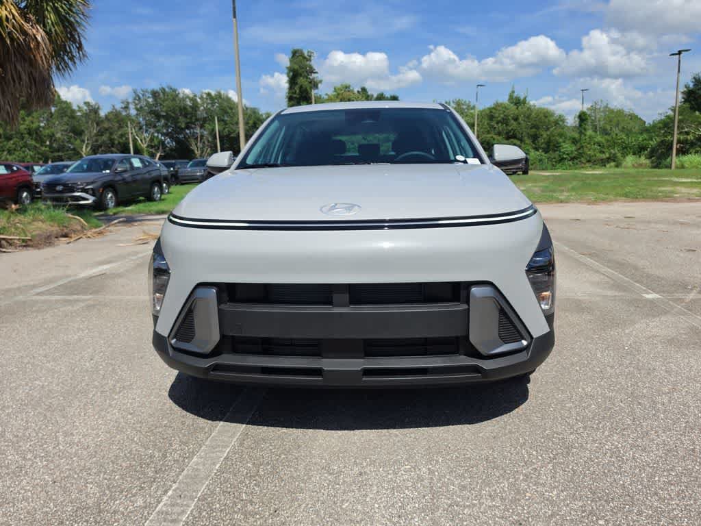 New 2027 Hyundai Kona SE FWD image 10