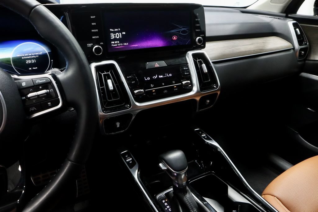 Used 2023 Kia Sorento SX Prestige AWD/4WD image 33