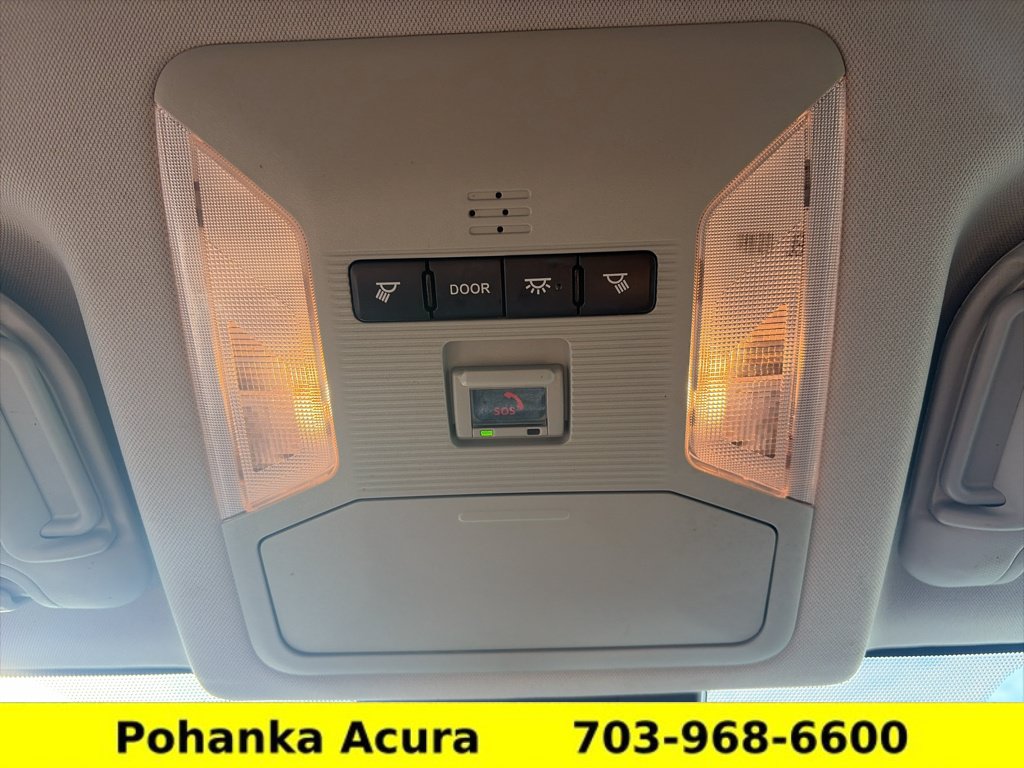 Used 2021 Toyota RAV4 XLE AWD/4WD image 17