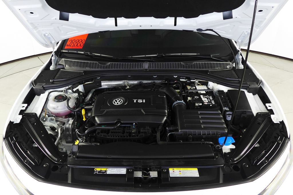 Used 2025 Volkswagen Jetta GLI Autobahn image 6