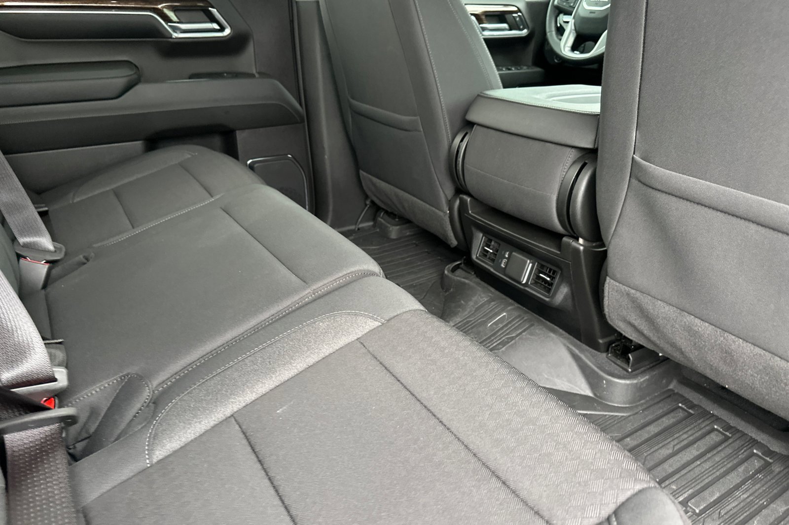 Used 2024 GMC Sierra 1500 Elevation w/ LPO, Elevation Black Package image 16