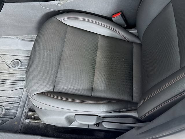 Used 2024 Chevrolet Trax RS w/ Sunroof Package FWD image 20