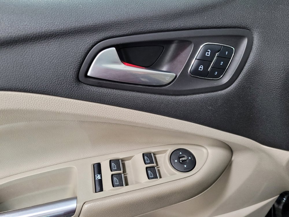 Used 2014 Ford Escape Titanium AWD/4WD image 27