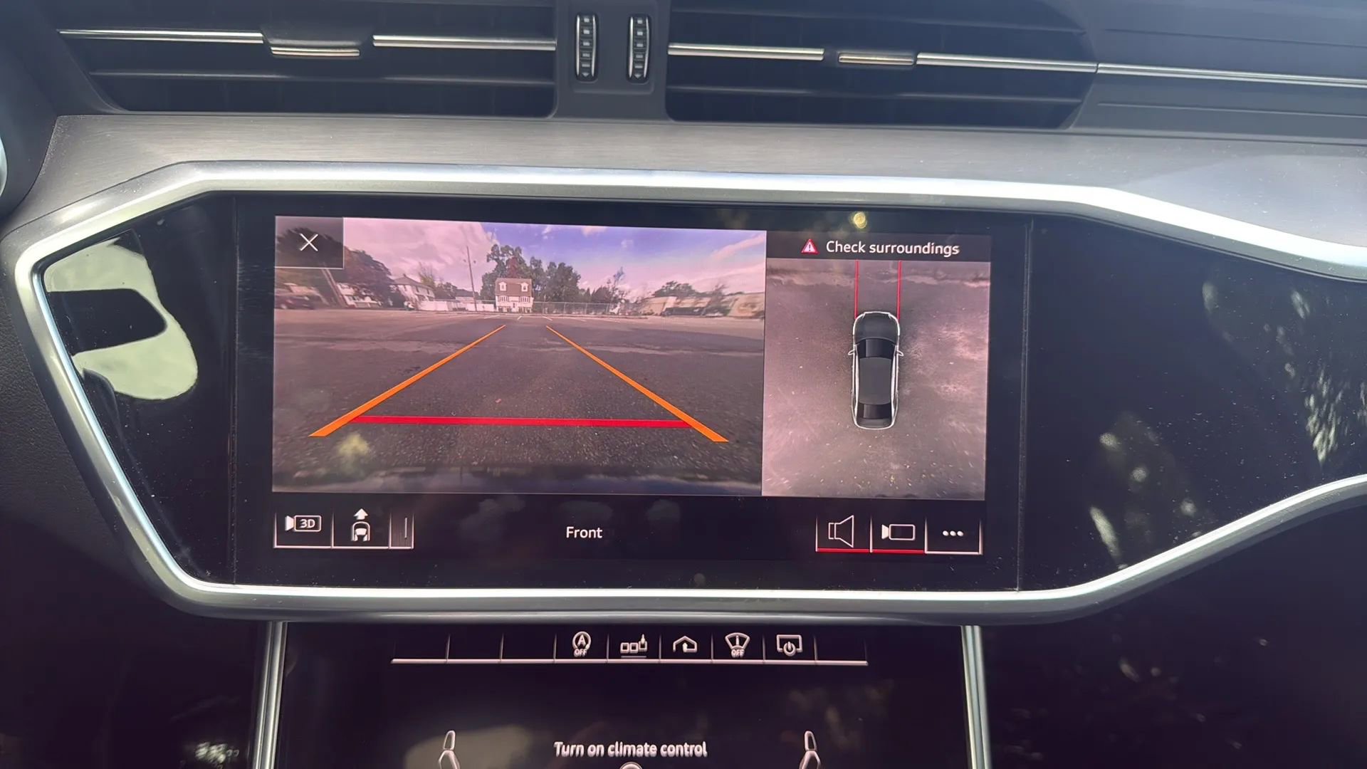 Used 2020 Audi S6 Prestige w/ Prestige Package image 31