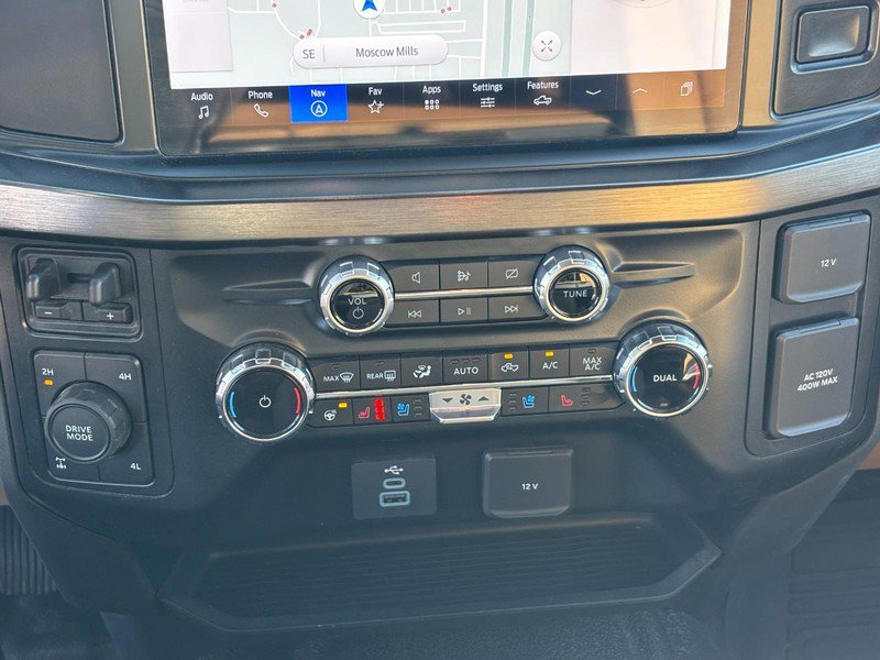 Used 2024 Ford F350 Lariat w/ Chrome Package image 23