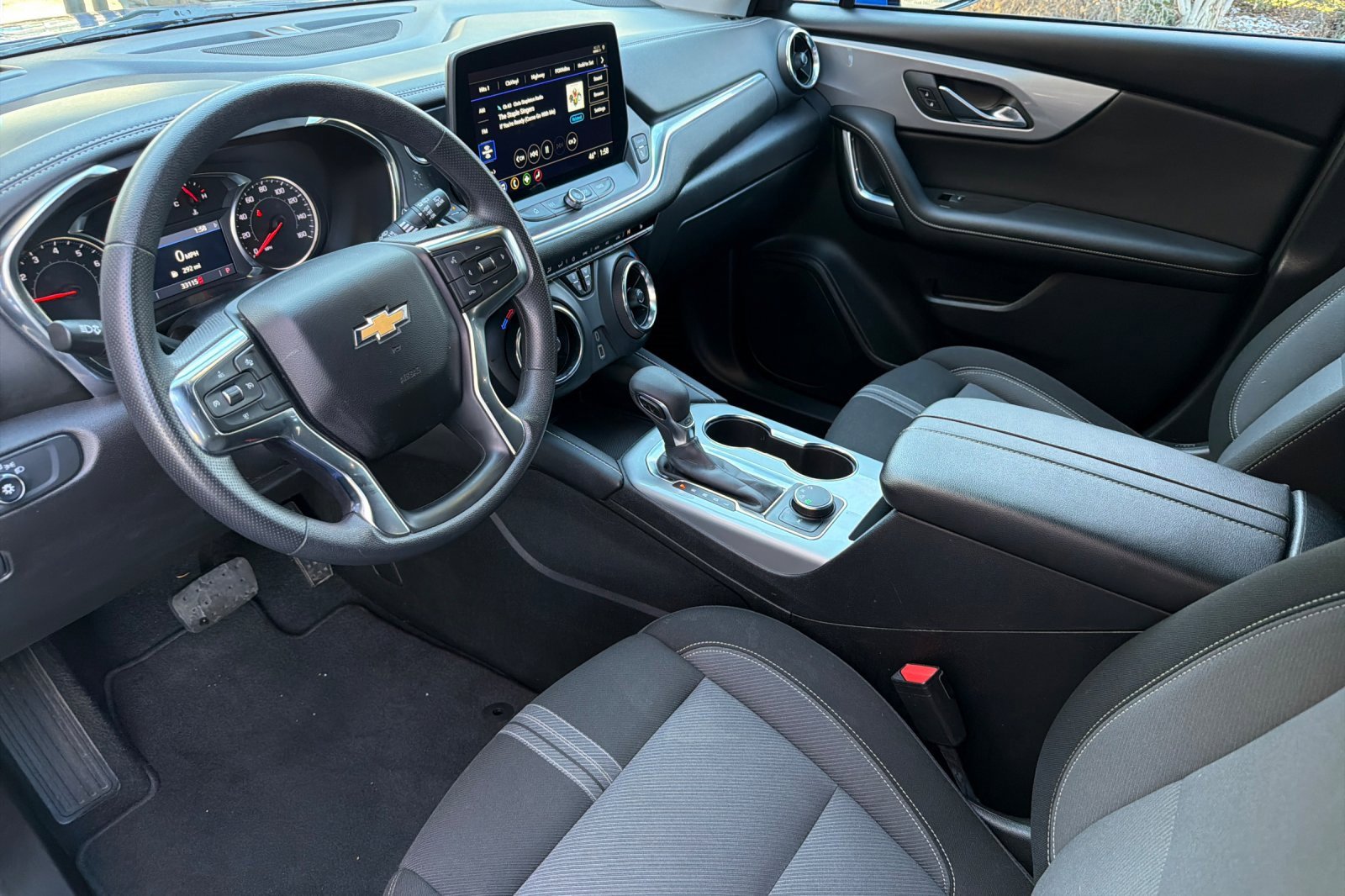 Used 2025 Chevrolet Blazer LT image 10