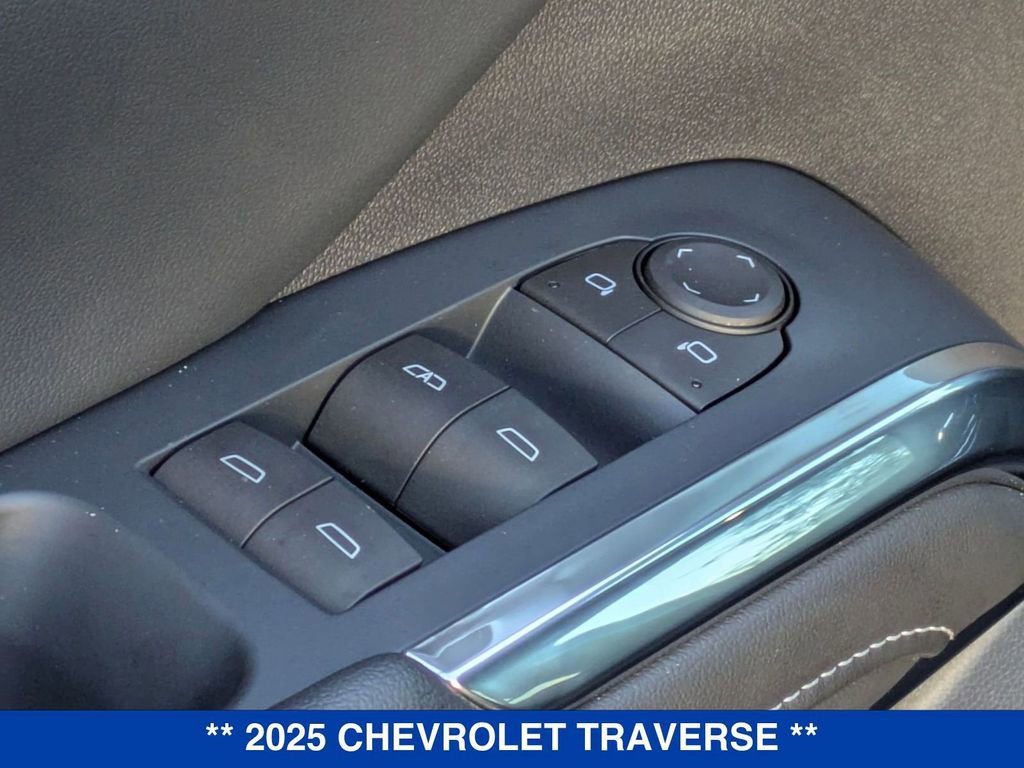 New 2025 Chevrolet Traverse LT w/ Enhanced Driving Package AWD/4WD image 13