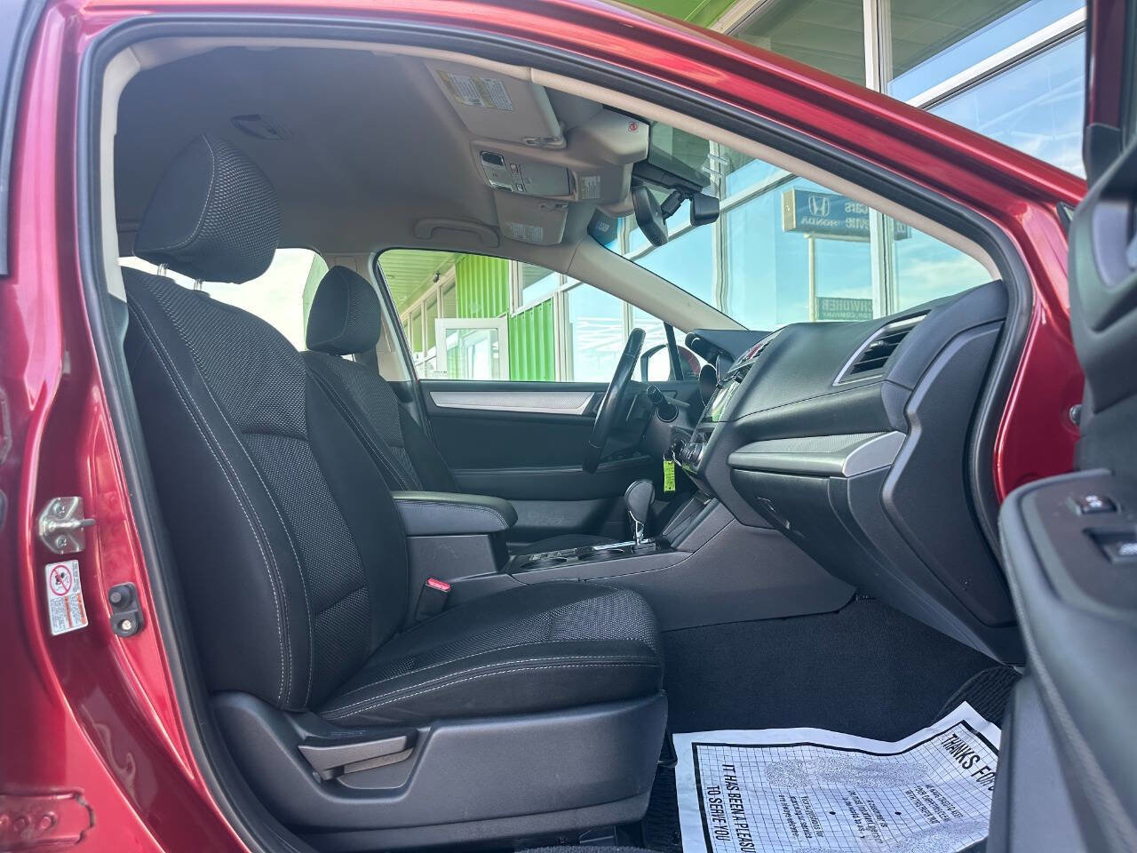 Used 2017 Subaru Outback 2.5i Premium image 19