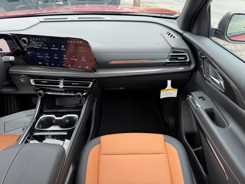 New 2027 Chevrolet Traverse Z71 w/ LPO, Floor Liner Package AWD/4WD image 49