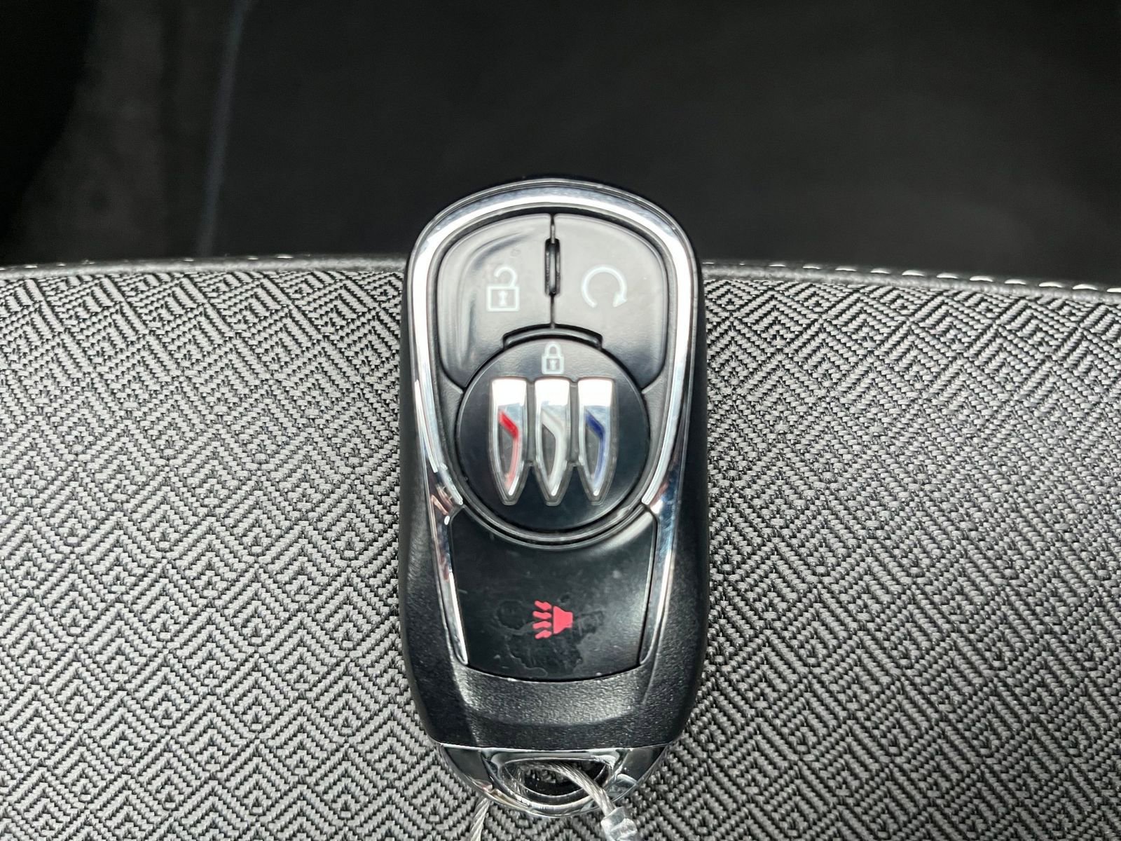 Used 2025 Buick Encore GX Preferred image 24