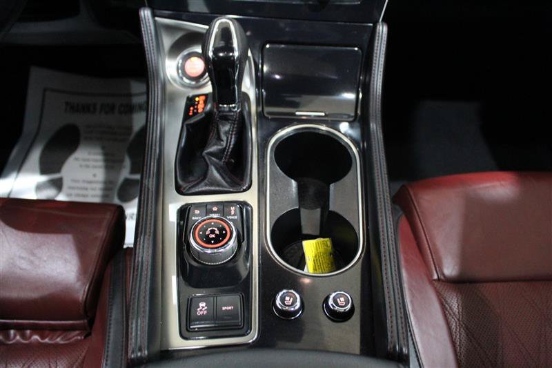 Used 2021 Nissan Maxima Platinum w/ 40th Anniversary Package FWD image 17