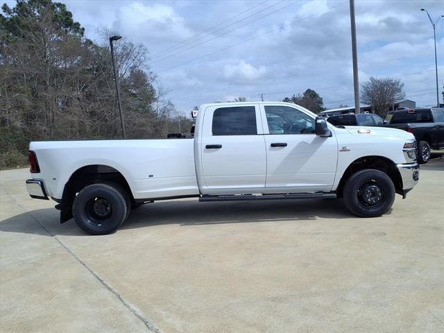 New 2026 RAM 3500 Tradesman AWD/4WD image 2