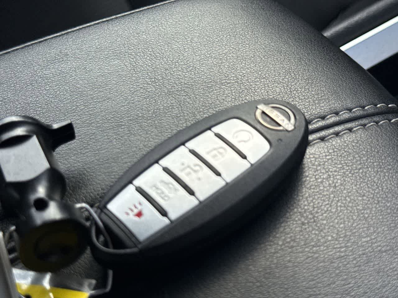 Used 2025 Nissan Altima 2.5 SV FWD image 28