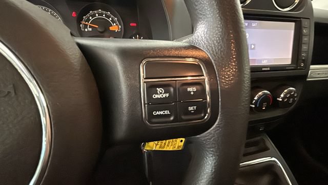 Used 2014 Jeep Compass Sport w/ Power Value Group AWD/4WD image 15