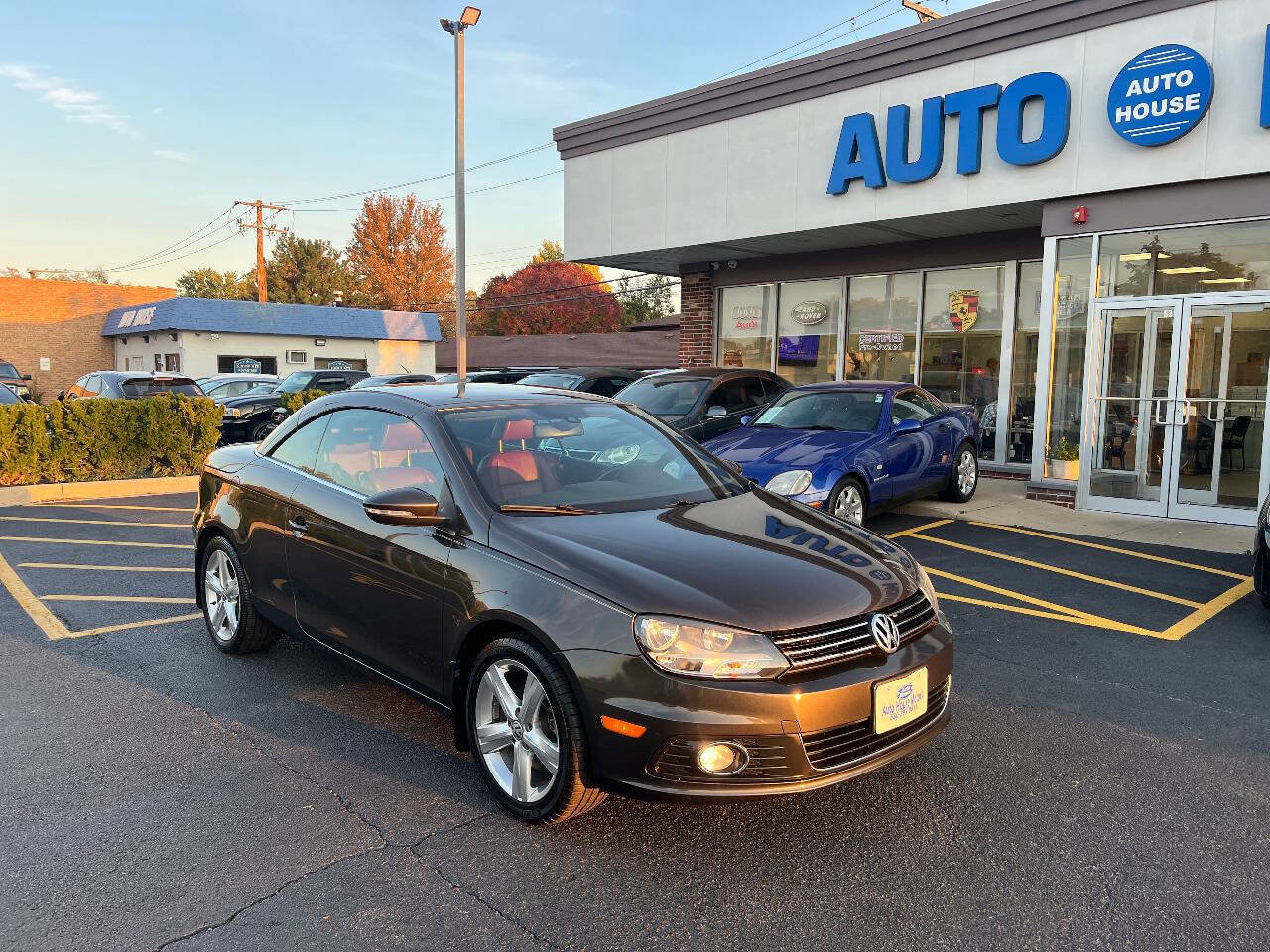 Used 2012 Volkswagen Eos Lux image 4