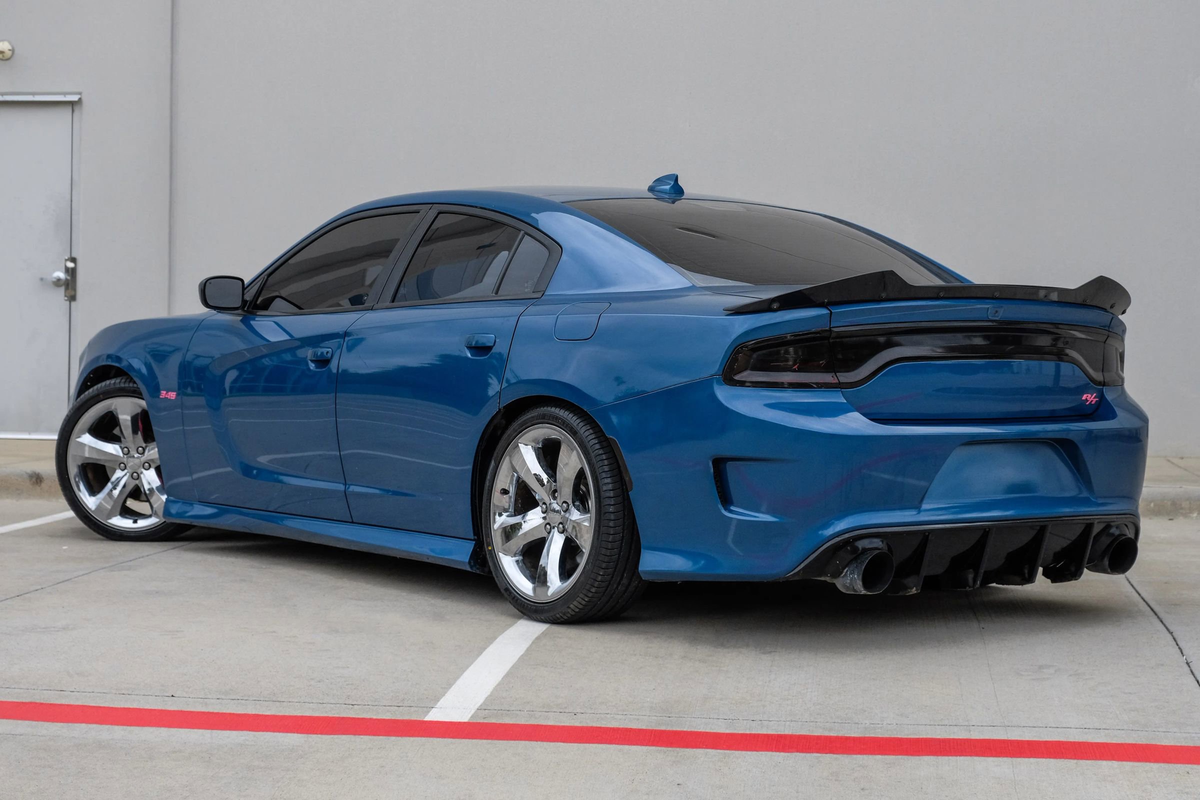 Used 2023 Dodge Charger R/T w/ Blacktop Package image 5