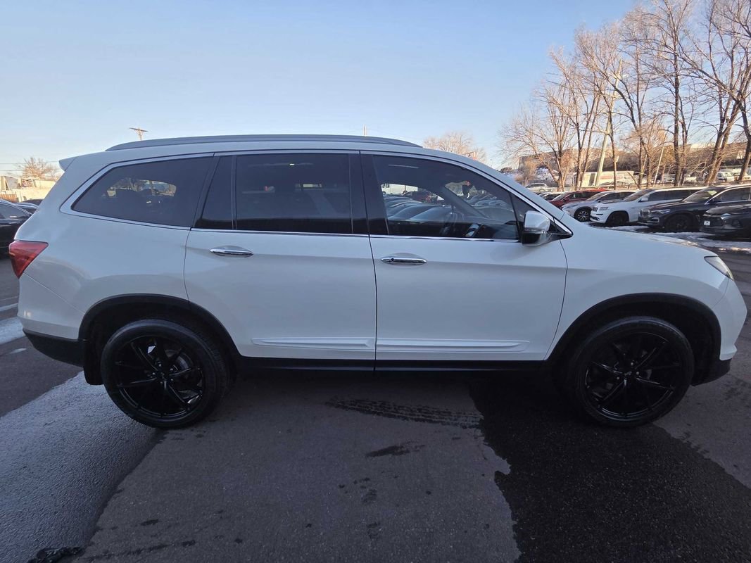 Used 2018 Honda Pilot Elite image 8