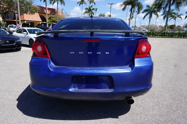 Used 2014 Dodge Avenger SE image 25