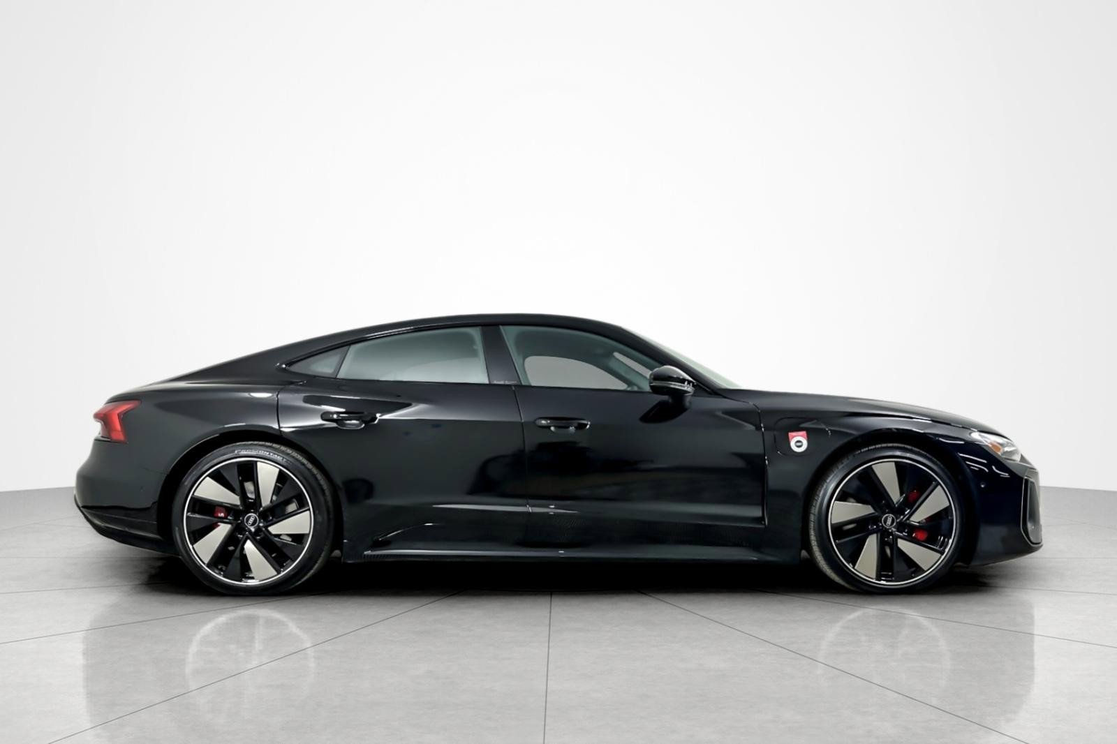 New 2026 Audi S e-tron GT Premium Plus AWD/4WD image 7