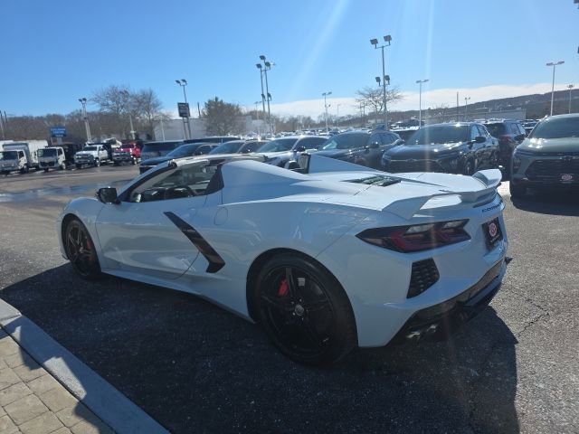 Used 2021 Chevrolet Corvette Stingray Premium Conv w/ Z51 Performance Package image 7