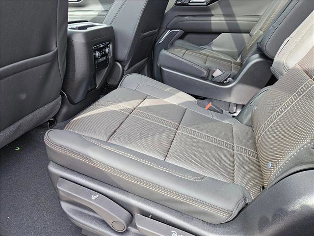 New 2026 Chevrolet Tahoe High Country w/ Sun And Tow Package image 15